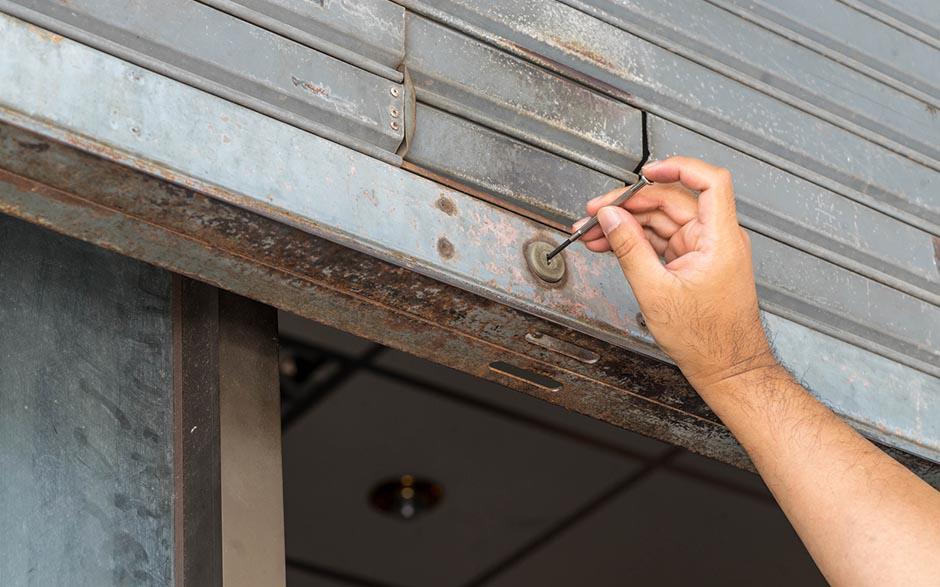 changer serrure porte de garage Les Pennes-Mirabeau